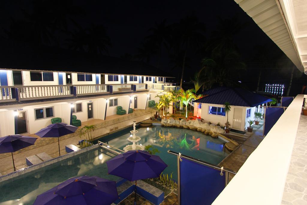Bolabog Beach Resort Balabag  外观 照片