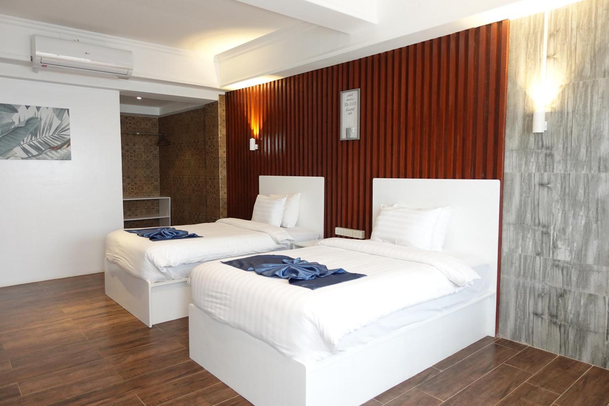 Bolabog Beach Resort Balabag  外观 照片