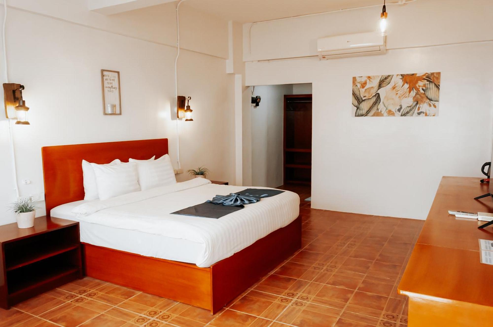 Bolabog Beach Resort Balabag  外观 照片